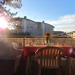 Appartement Bright 200mt From The *