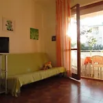 Bright 200mt From The Appartement *