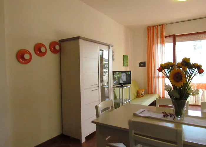 דירה Bright 200mt From The *